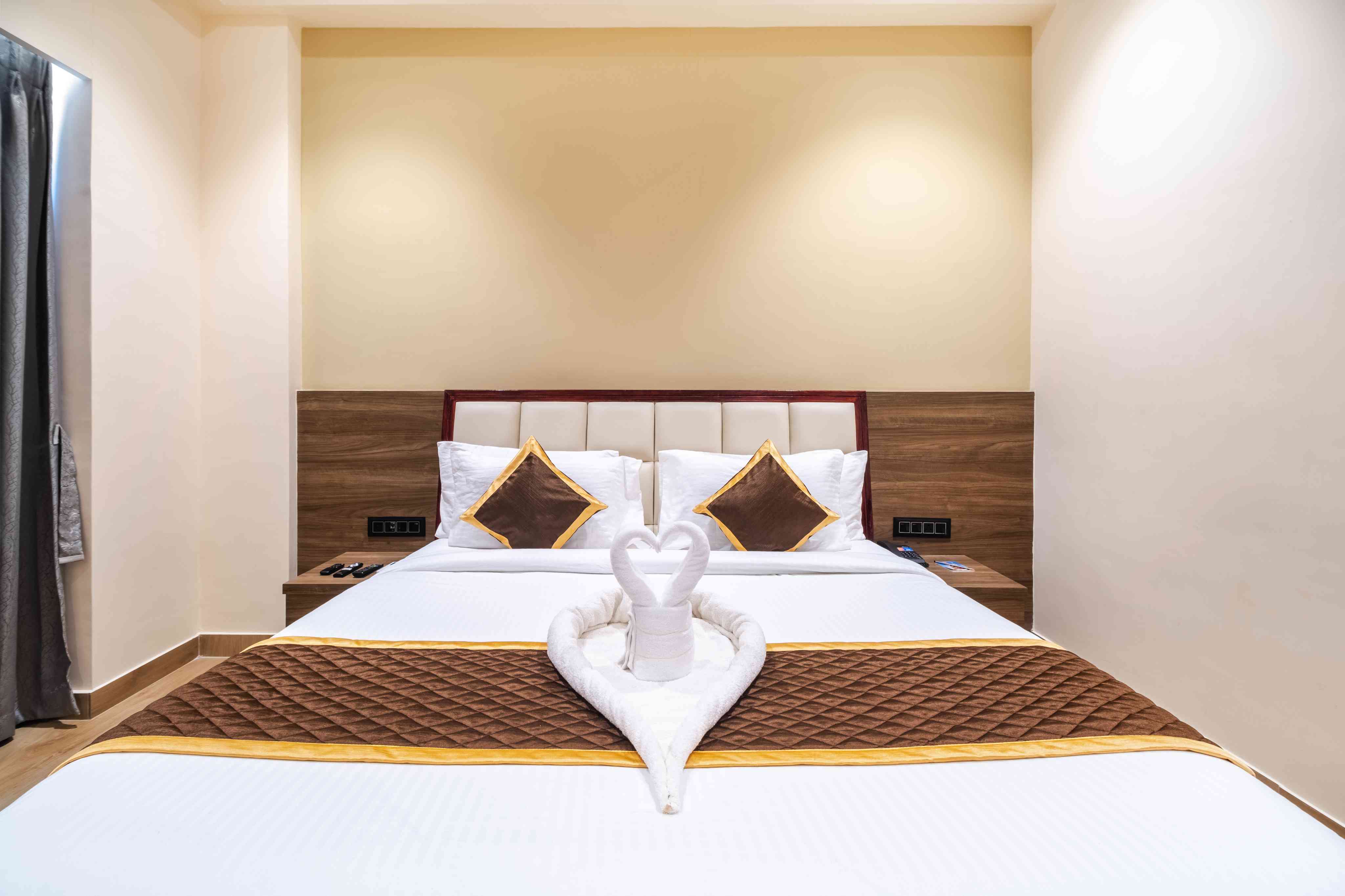 Monday Hotels Amalapuram Heights banquet hall in Amalapuram